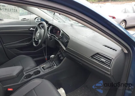 2021 Volkswagen Jetta Sel from USA, damaged, VIN 3VWE57BUXMM102387